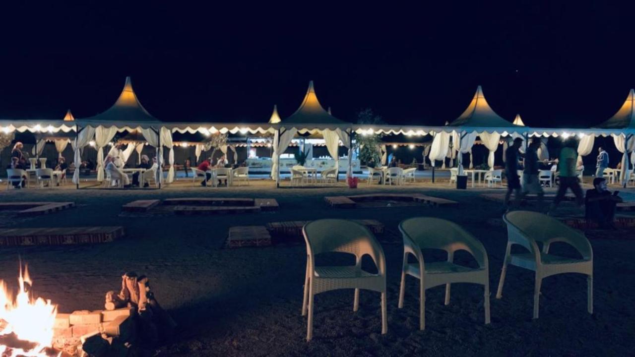 Вилла Al Sultana Luxury Camp Вади-Рам Экстерьер фото